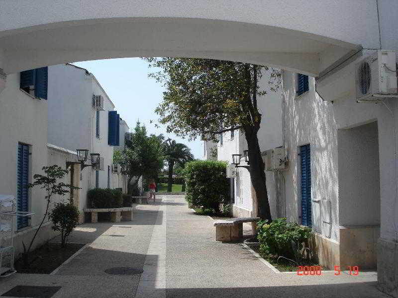 Hotel Slovenska Plaza Standard บุดวา ภายนอก รูปภาพ